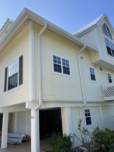image-Seemless-Gutters - sufficient_downspouts
